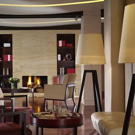 Amphitryon Hotel-2